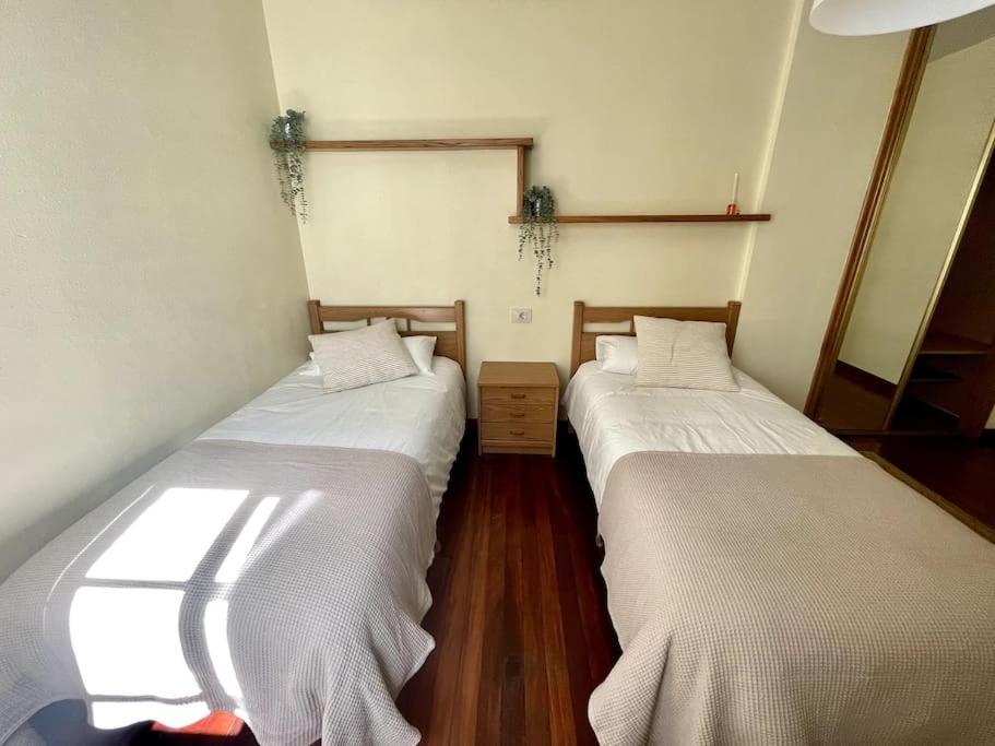 Agradable Apartamento Centrico En Cangas Kültér fotó